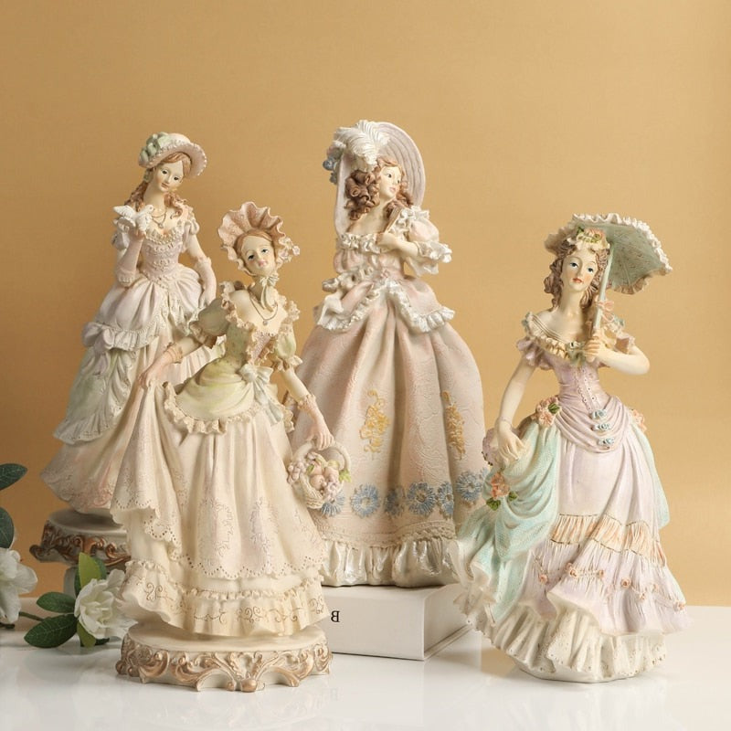 Mina and Her Ladies Fairycore Princesscore Figure